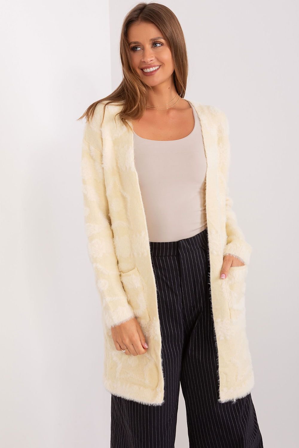 Cardigan model 189218