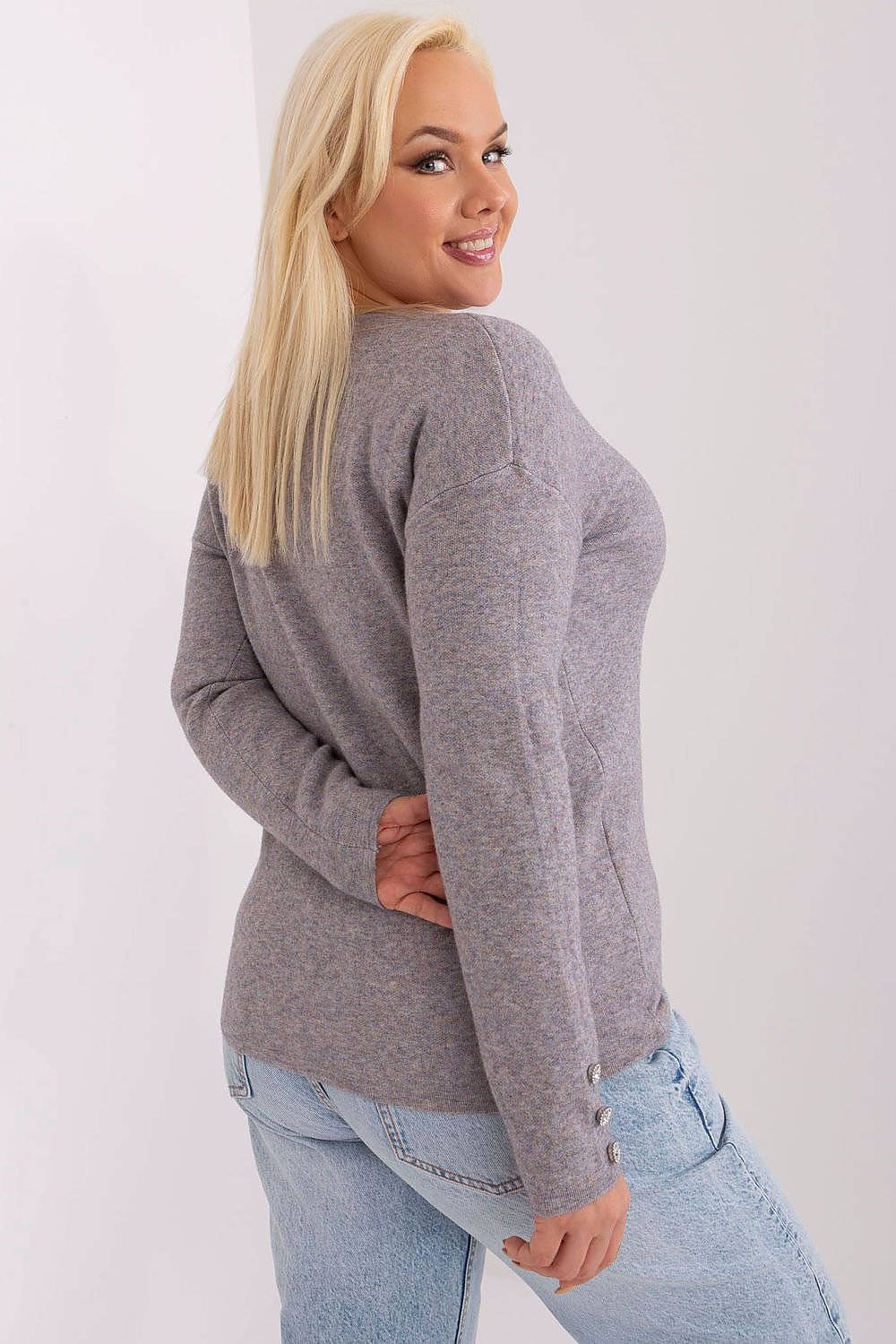 Chandail plus size model 190091