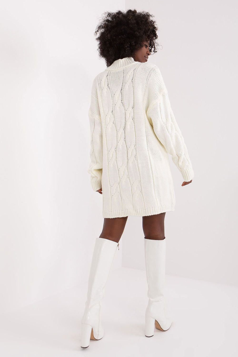Robe de jour model 190605