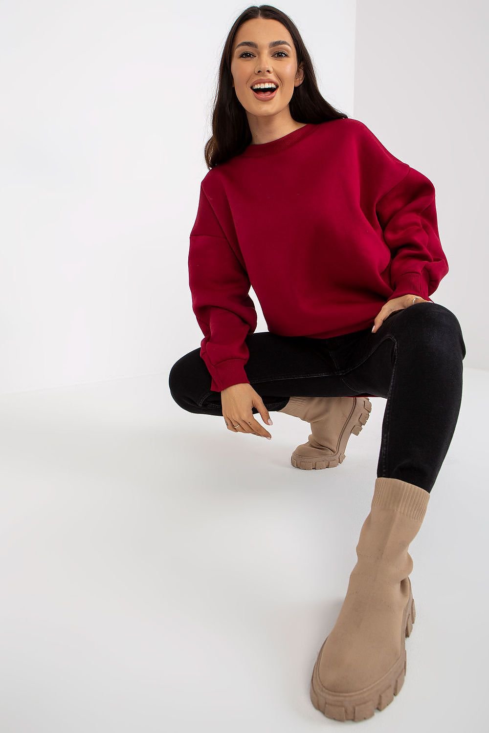 Sweatshirt model 191758