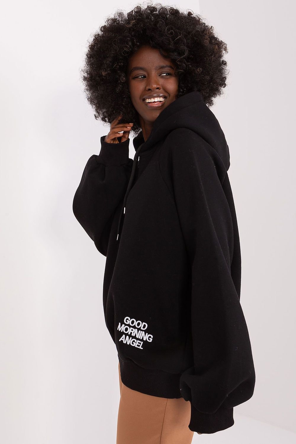 Sweatshirt model 191817