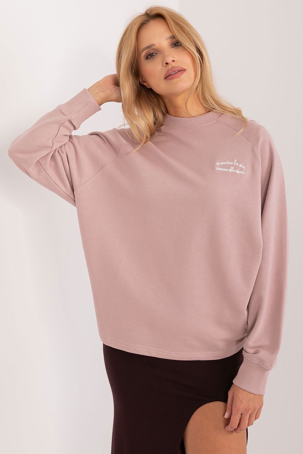 Sweatshirt model 193502