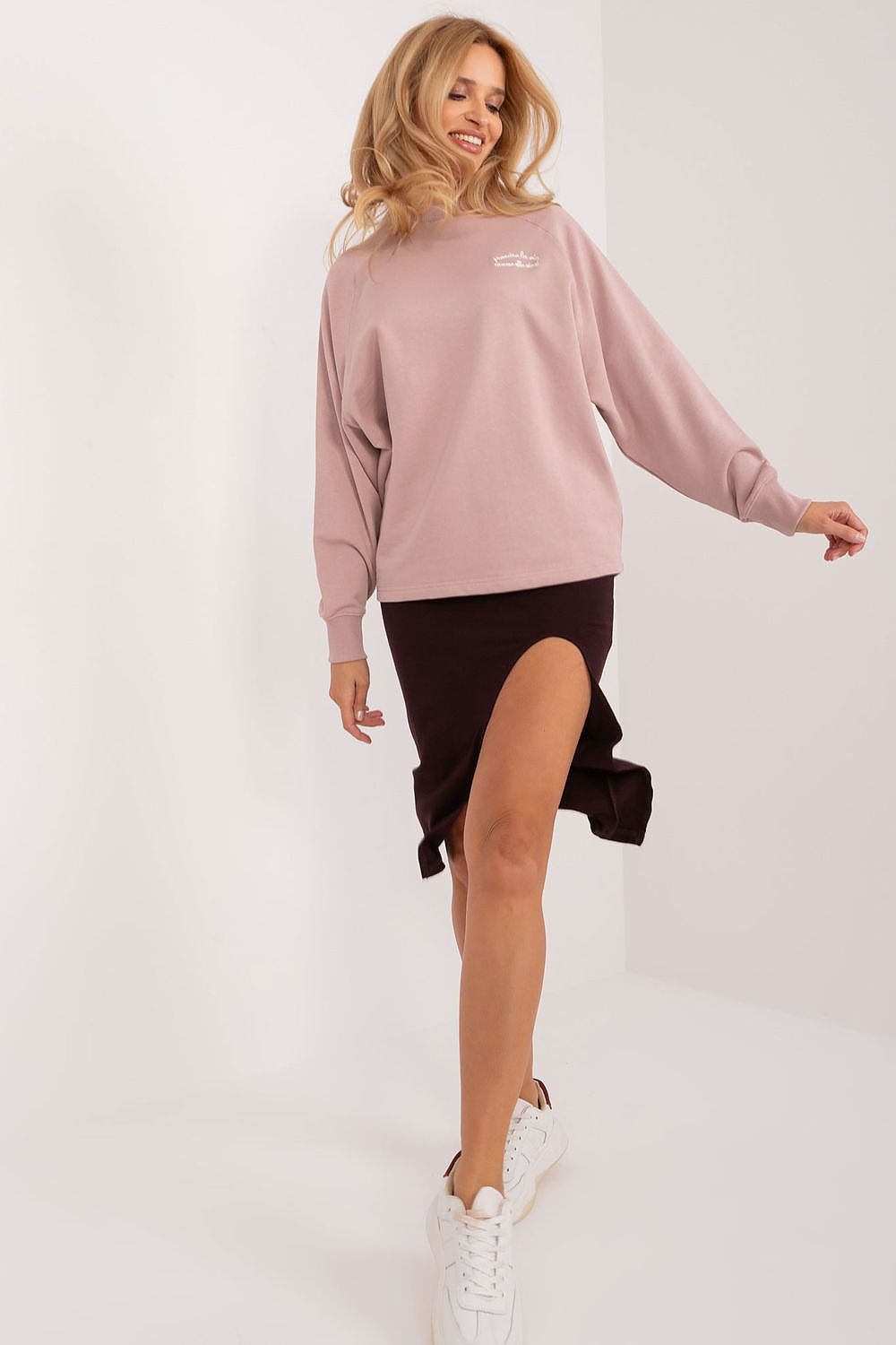 Sweatshirt model 193502