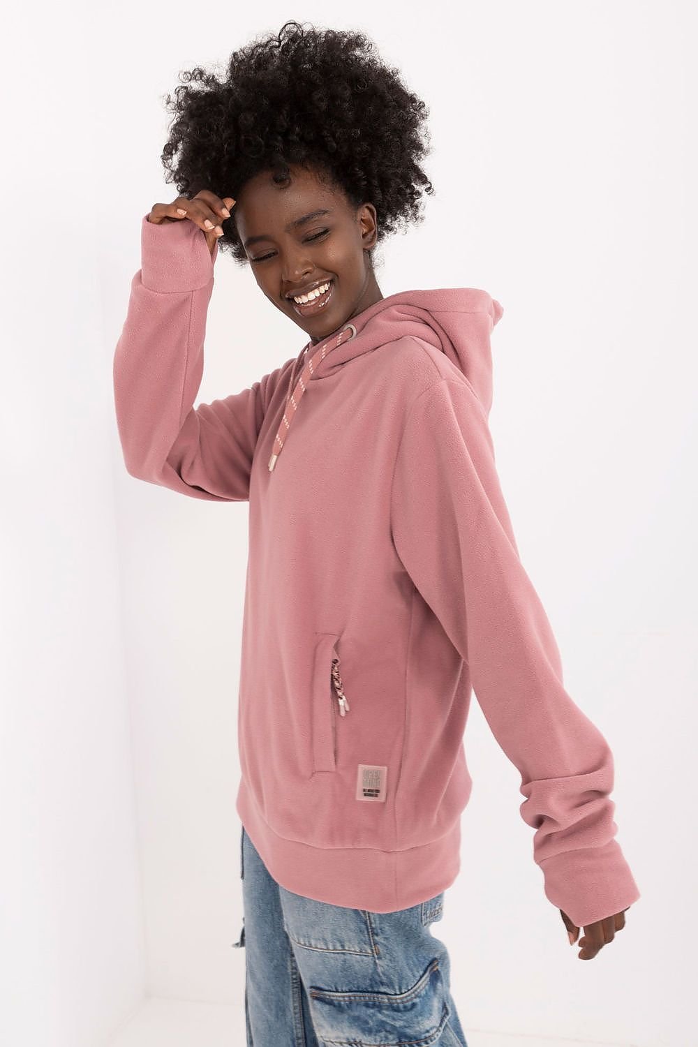 Sweatshirt model 199207