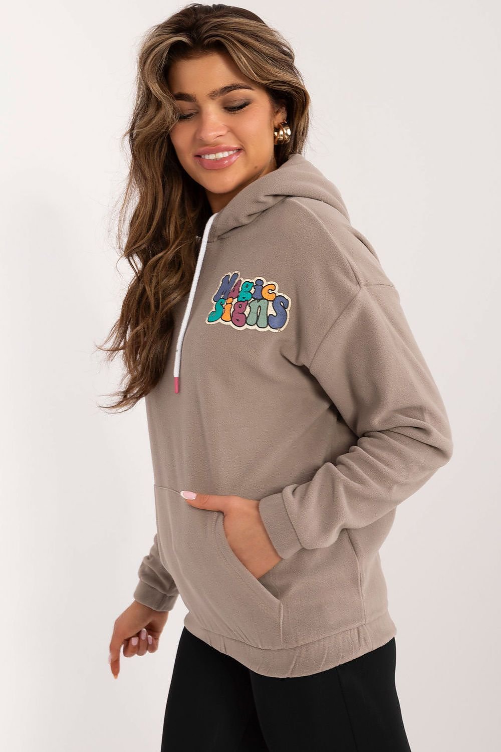 Sweatshirt model 199216