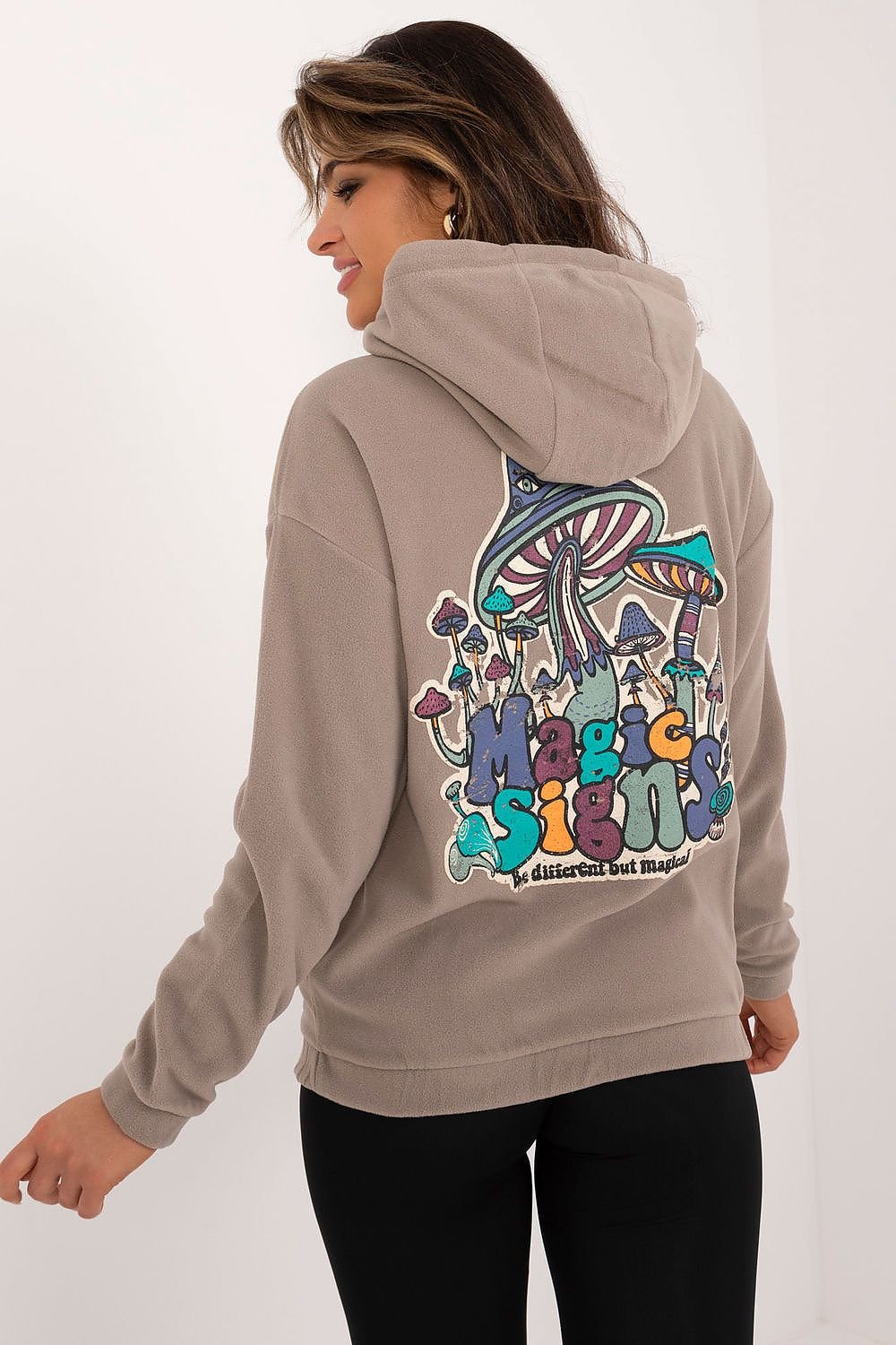 Sweatshirt model 199216