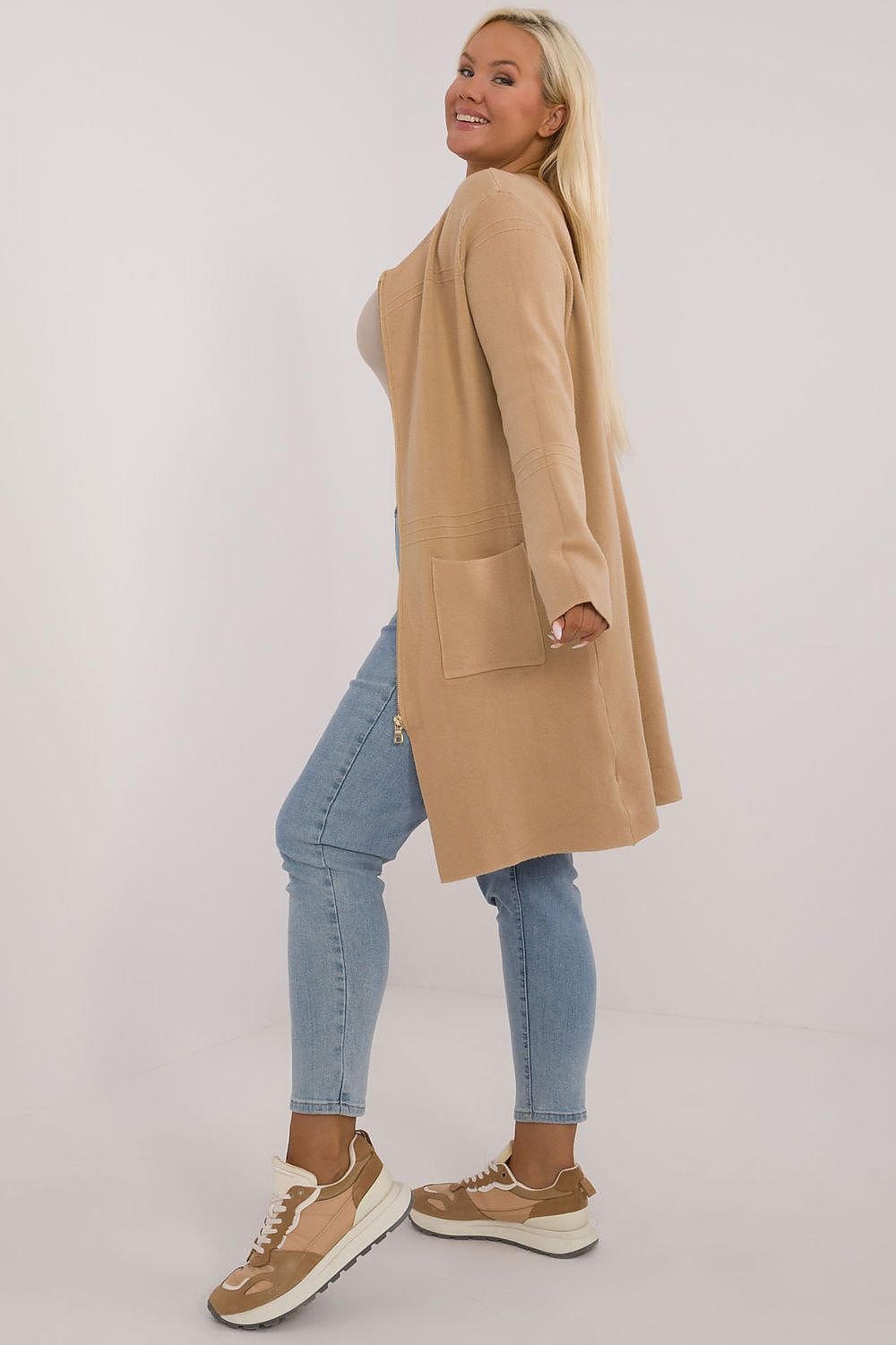 Chandail plus size model 201384