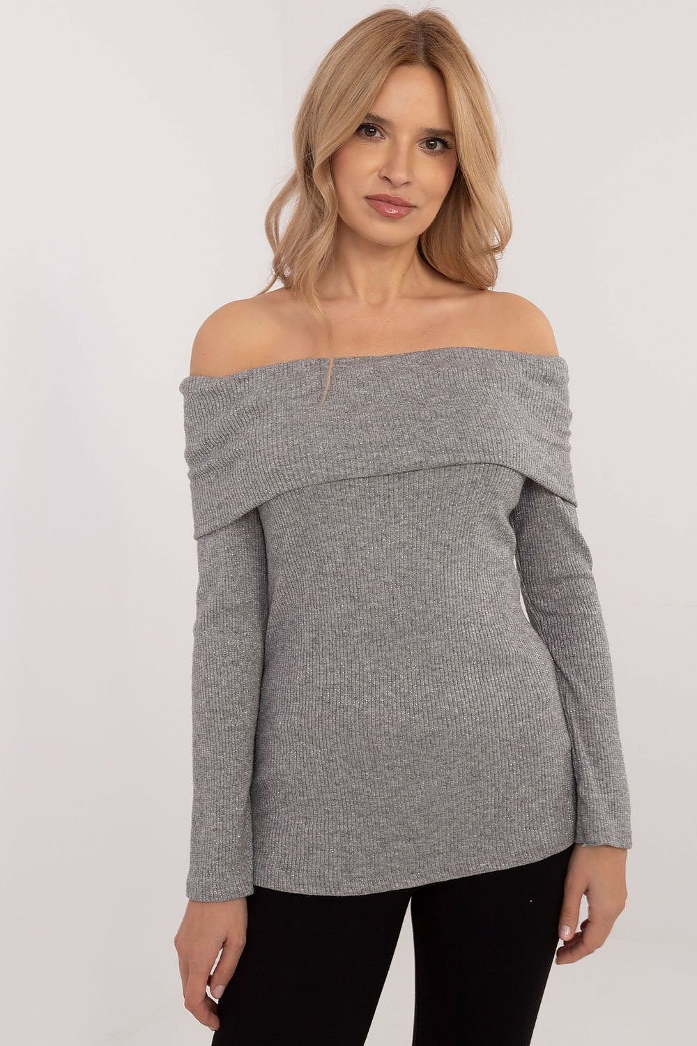 Chandail model 203489