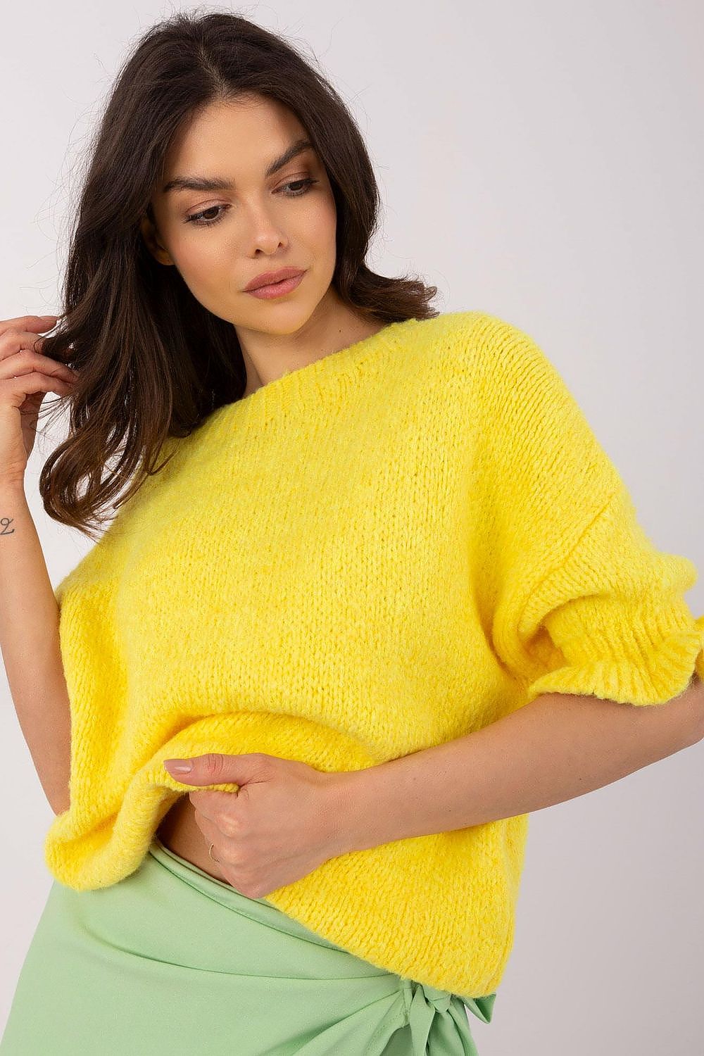 Chandail model 208517 Italy Moda