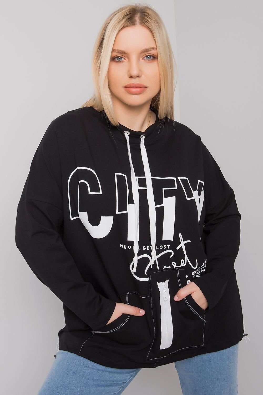 Sweatshirt model 160041