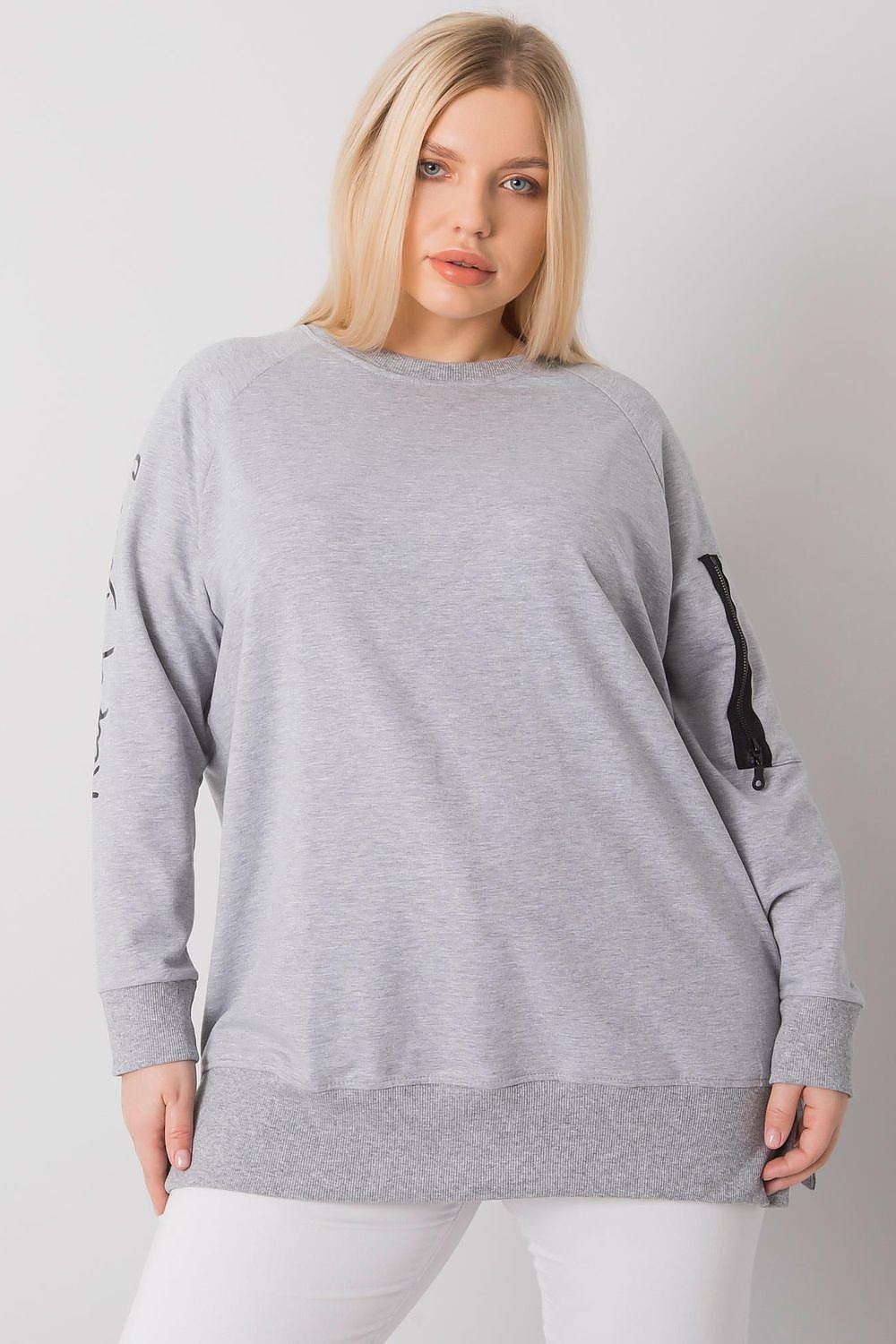 Sweatshirt model 160047