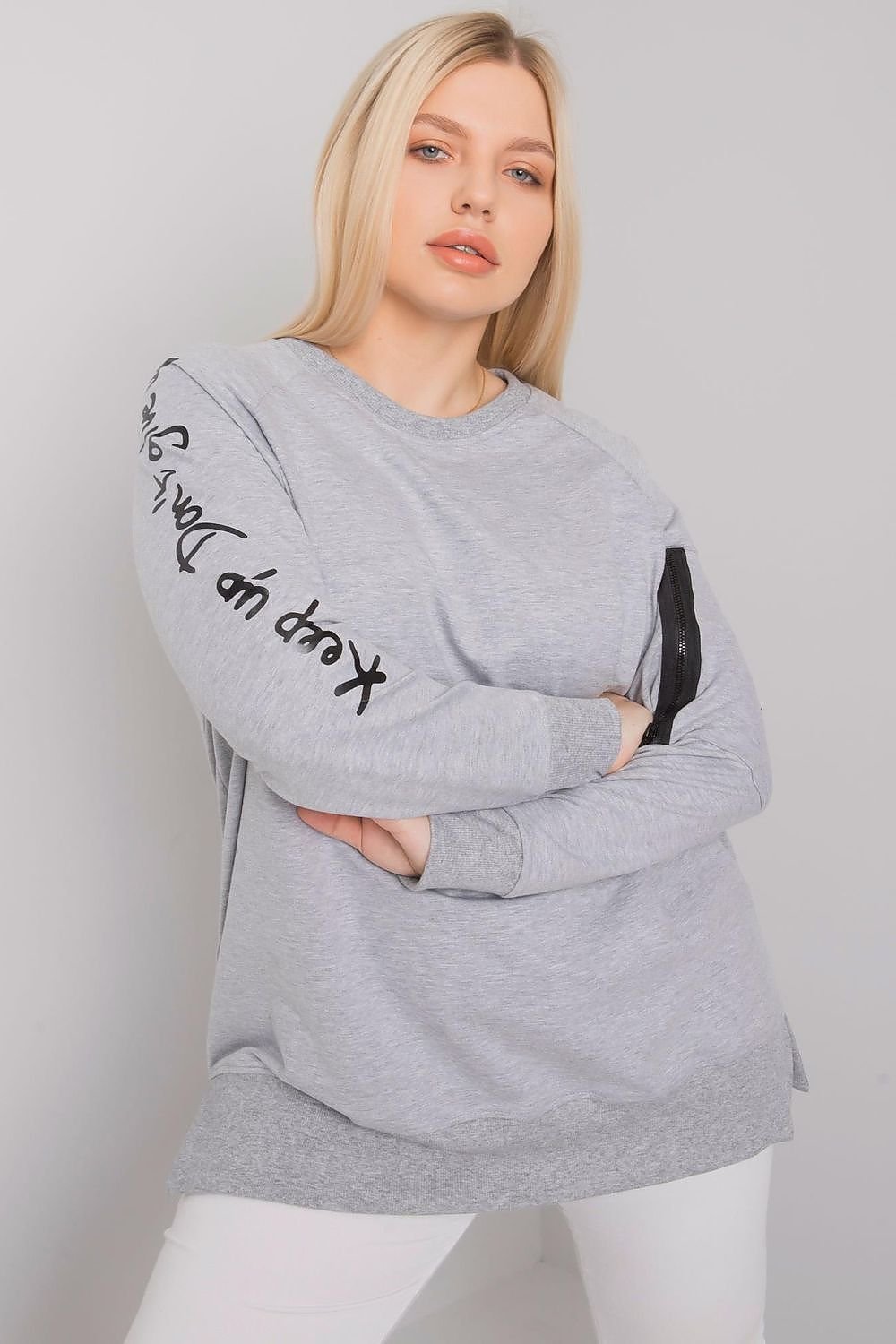 Sweatshirt model 160047