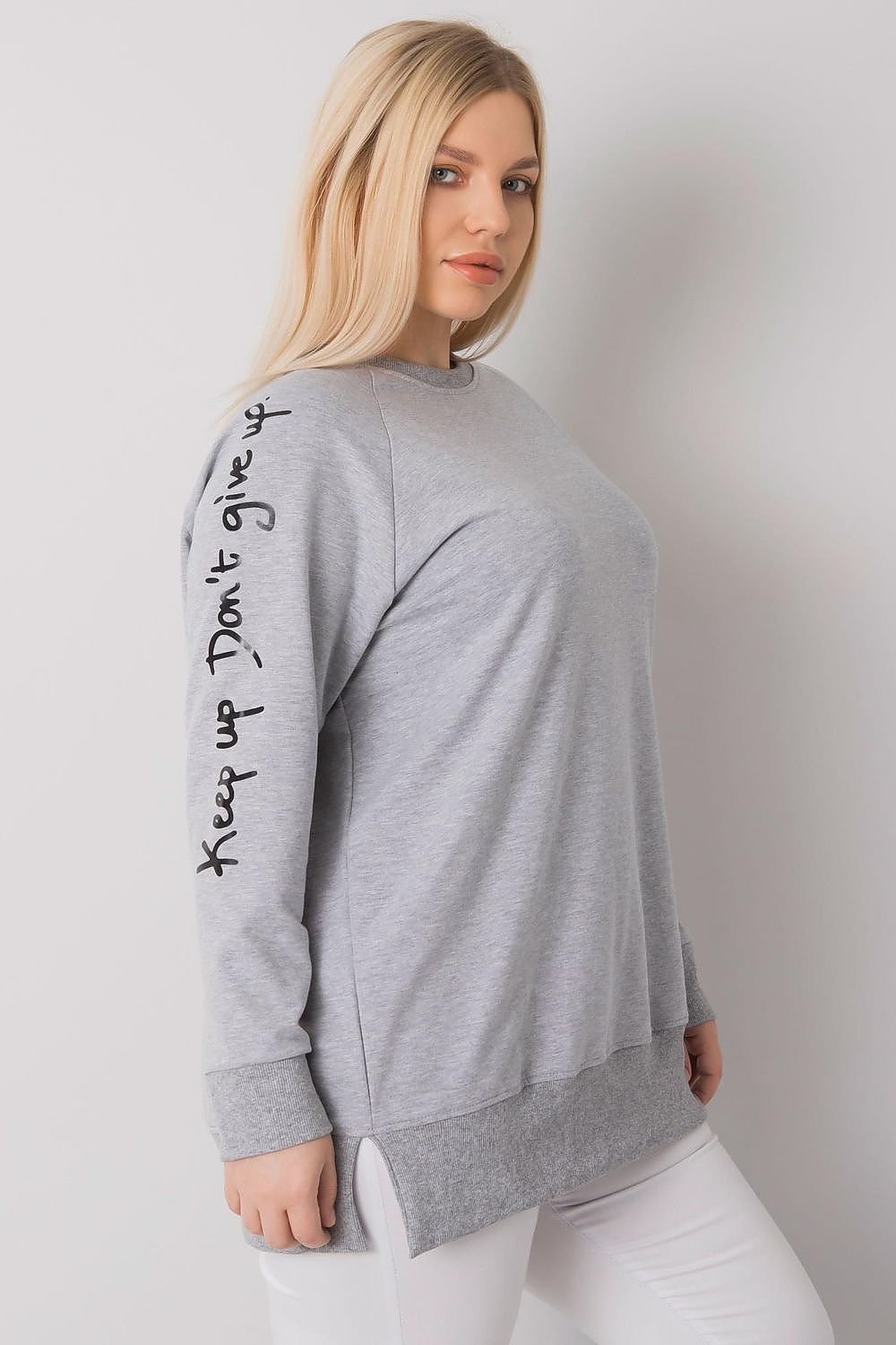 Sweatshirt model 160047