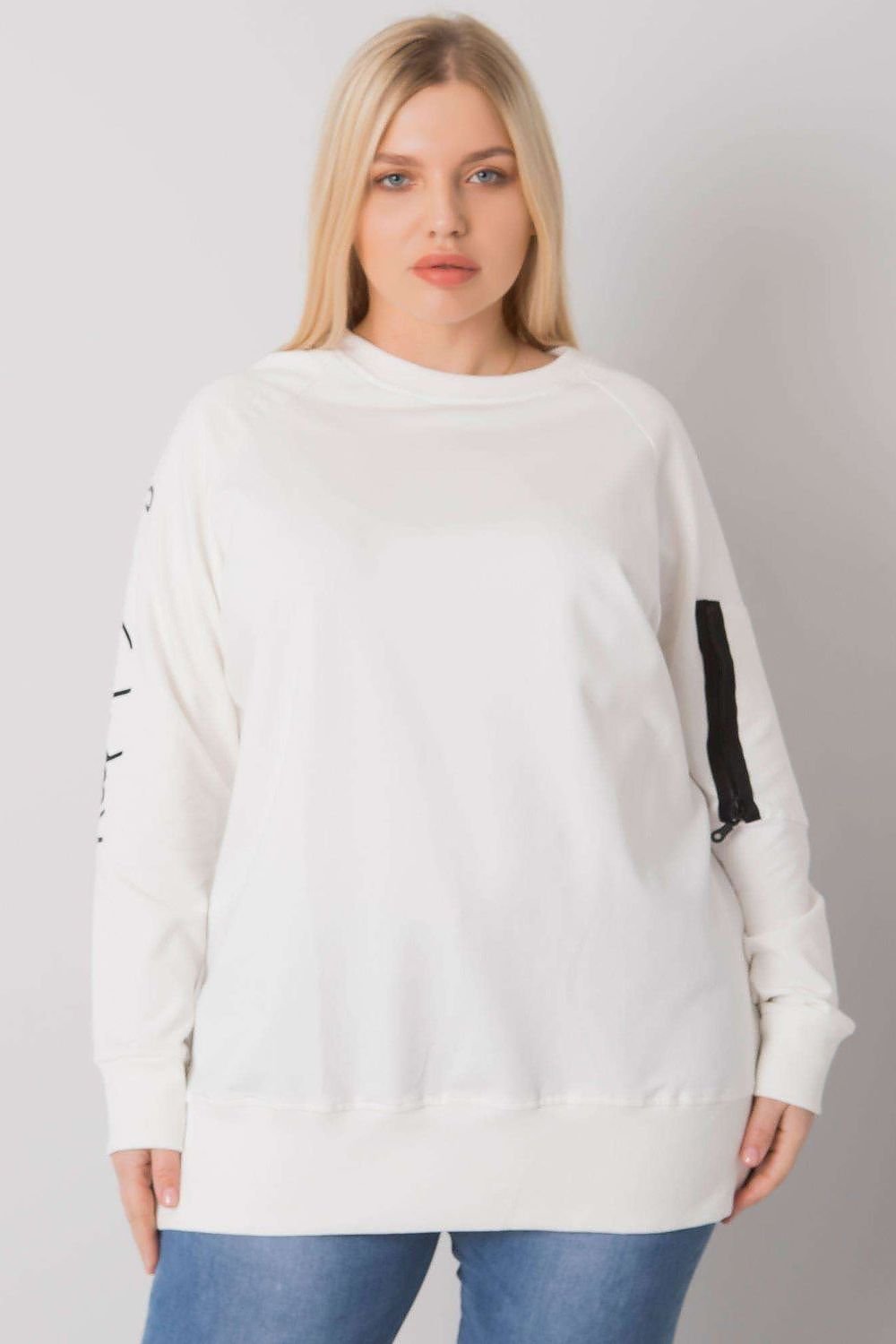 Sweatshirt model 160047