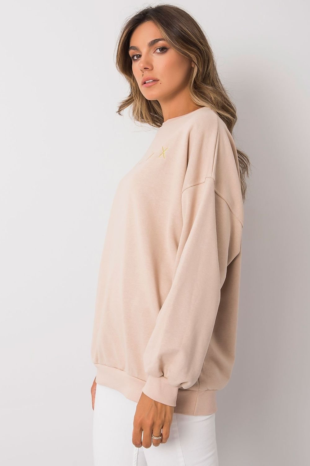 Sweatshirt model 160840