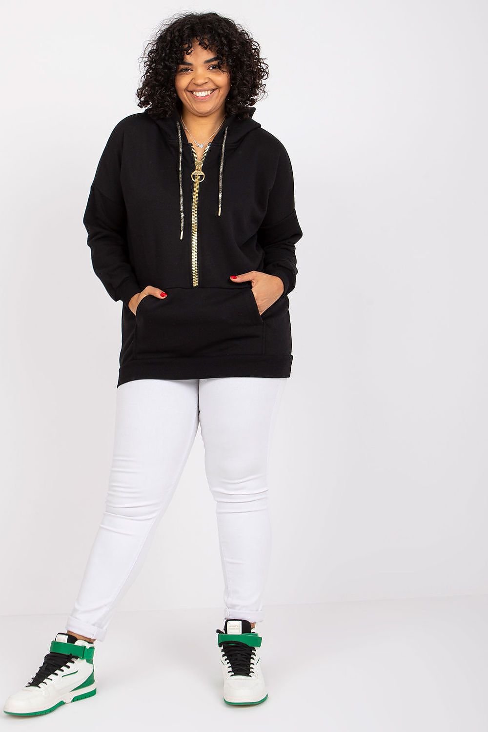 Sweatshirt model 163020