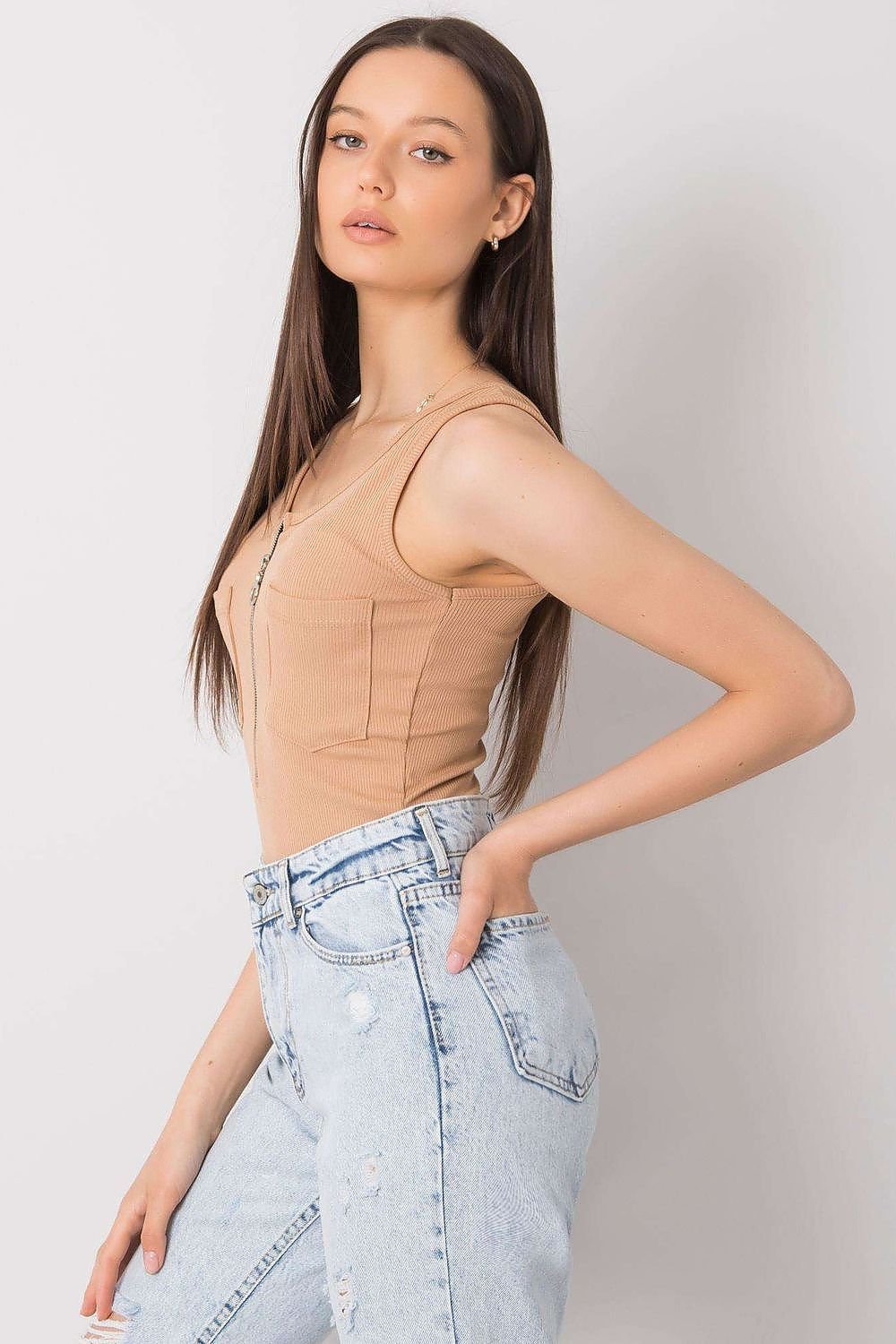 T-shirt model 167392