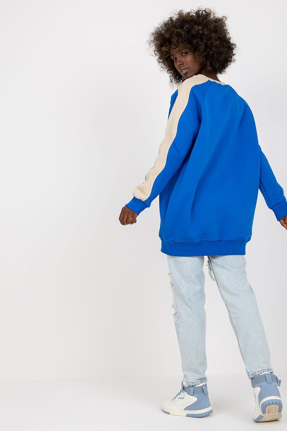 Sweatshirt model 169886