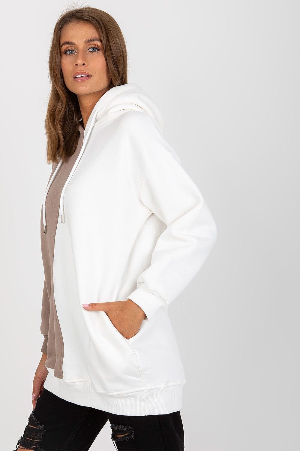 Sweatshirt model 170364