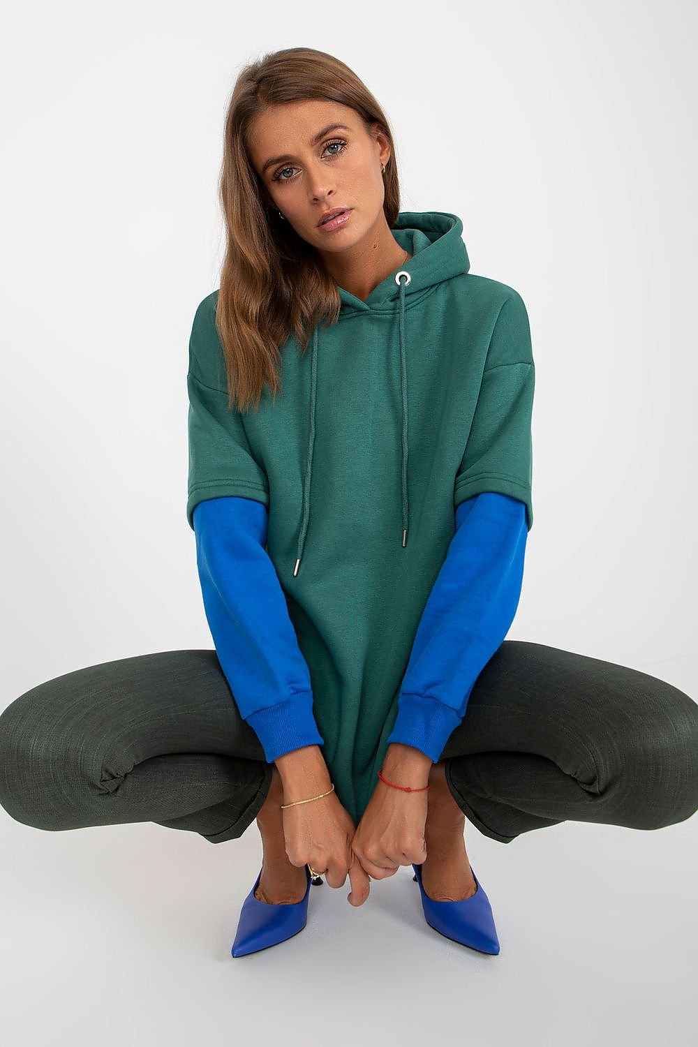 Sweatshirt model 170377