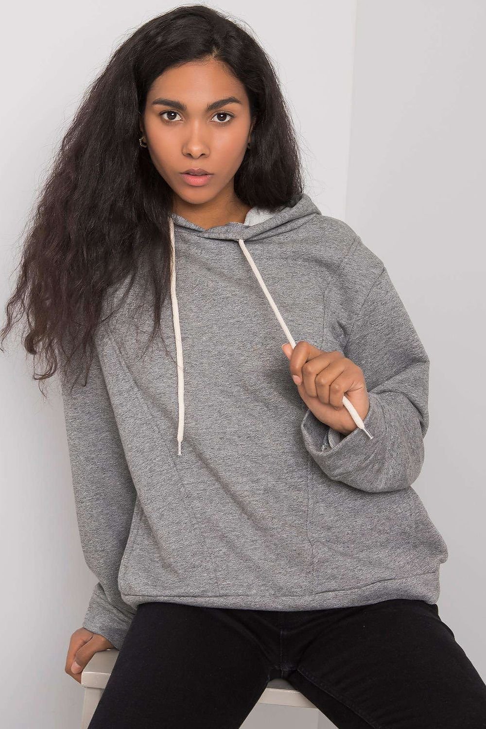 Sweatshirt model 172648