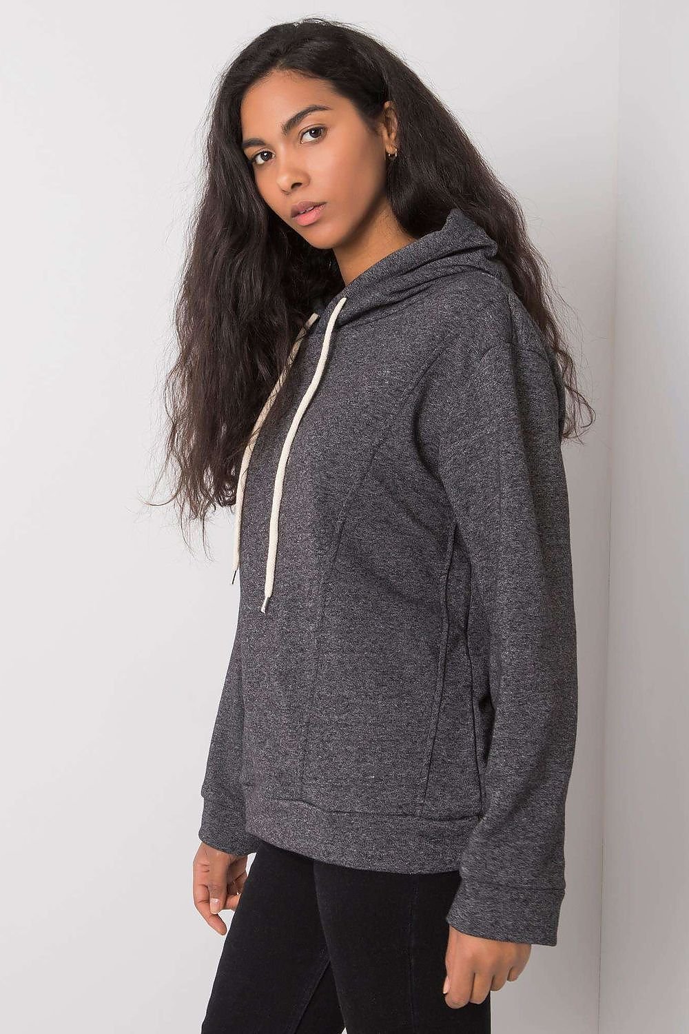 Sweatshirt model 172648