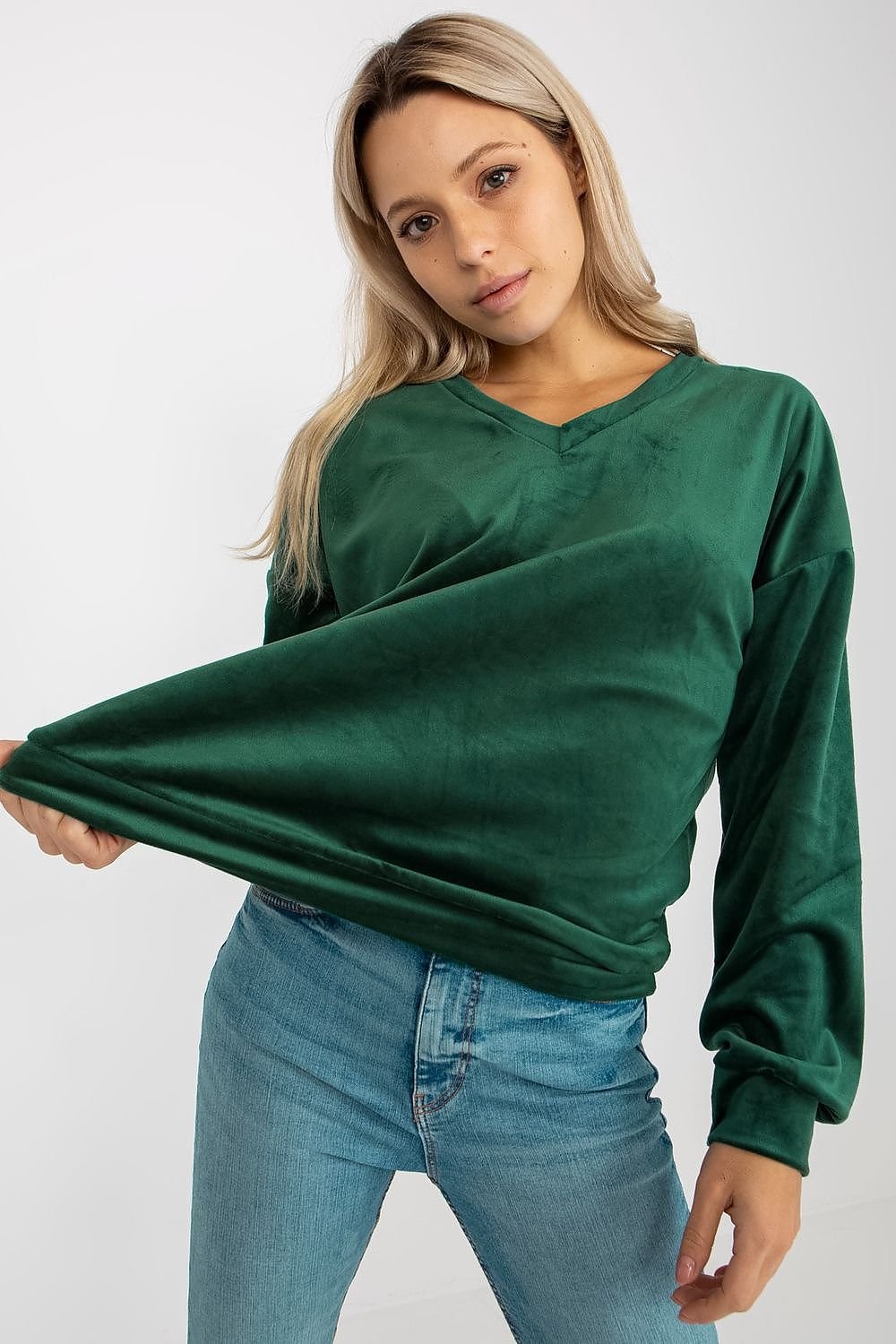 Sweatshirt model 174725