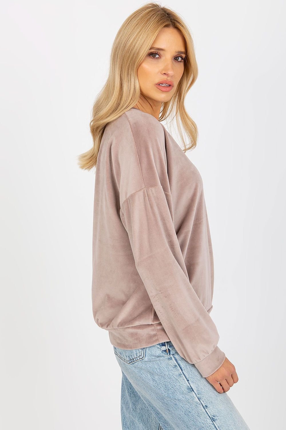 Sweatshirt model 174725