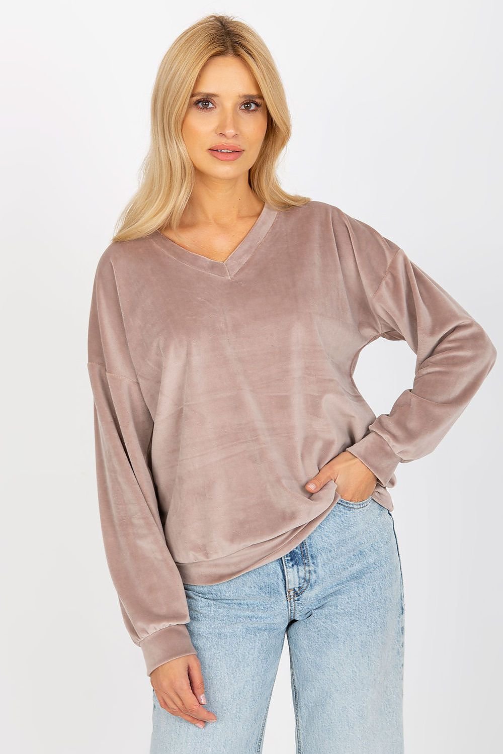 Sweatshirt model 174725