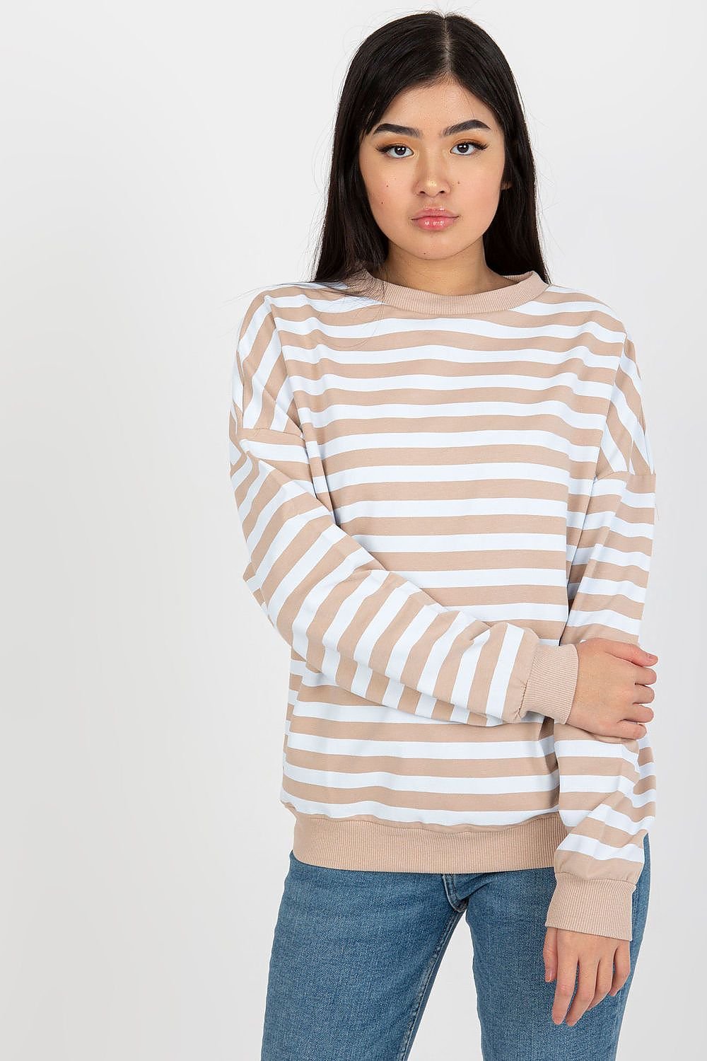 Sweatshirt model 175100