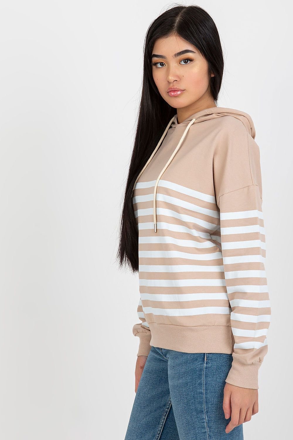Sweatshirt model 175413