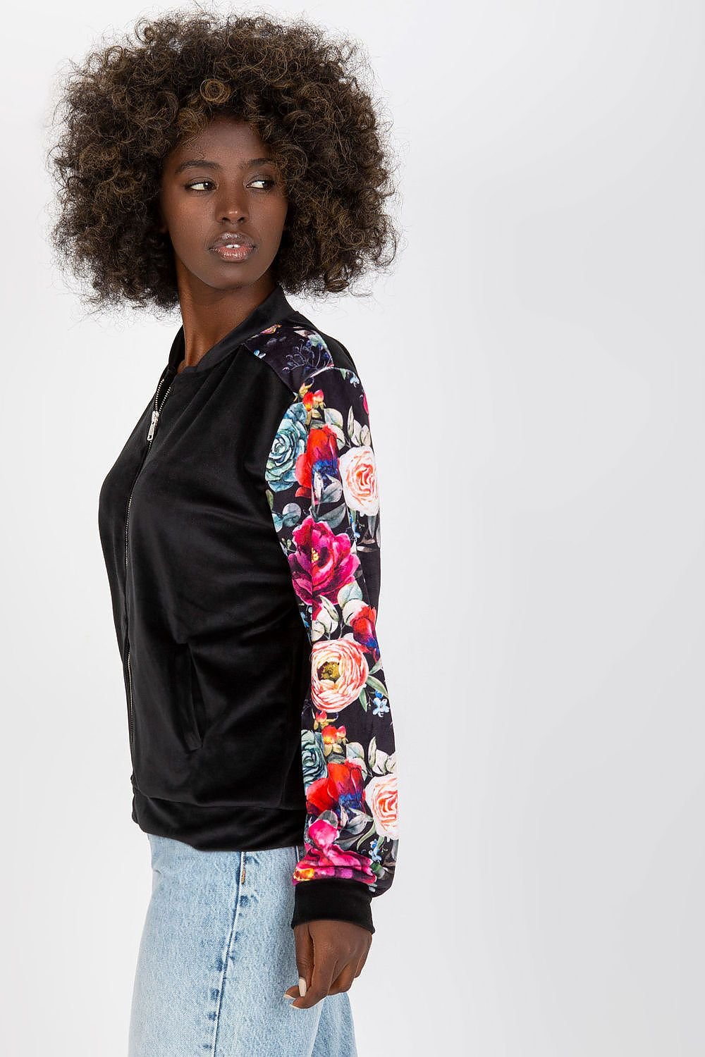 Sweatshirt model 175425