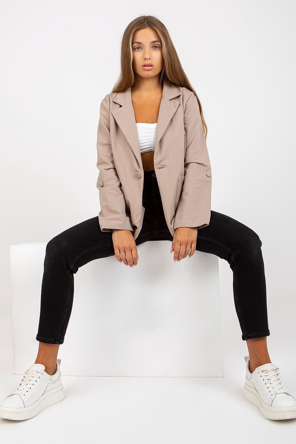 Vest model 175436