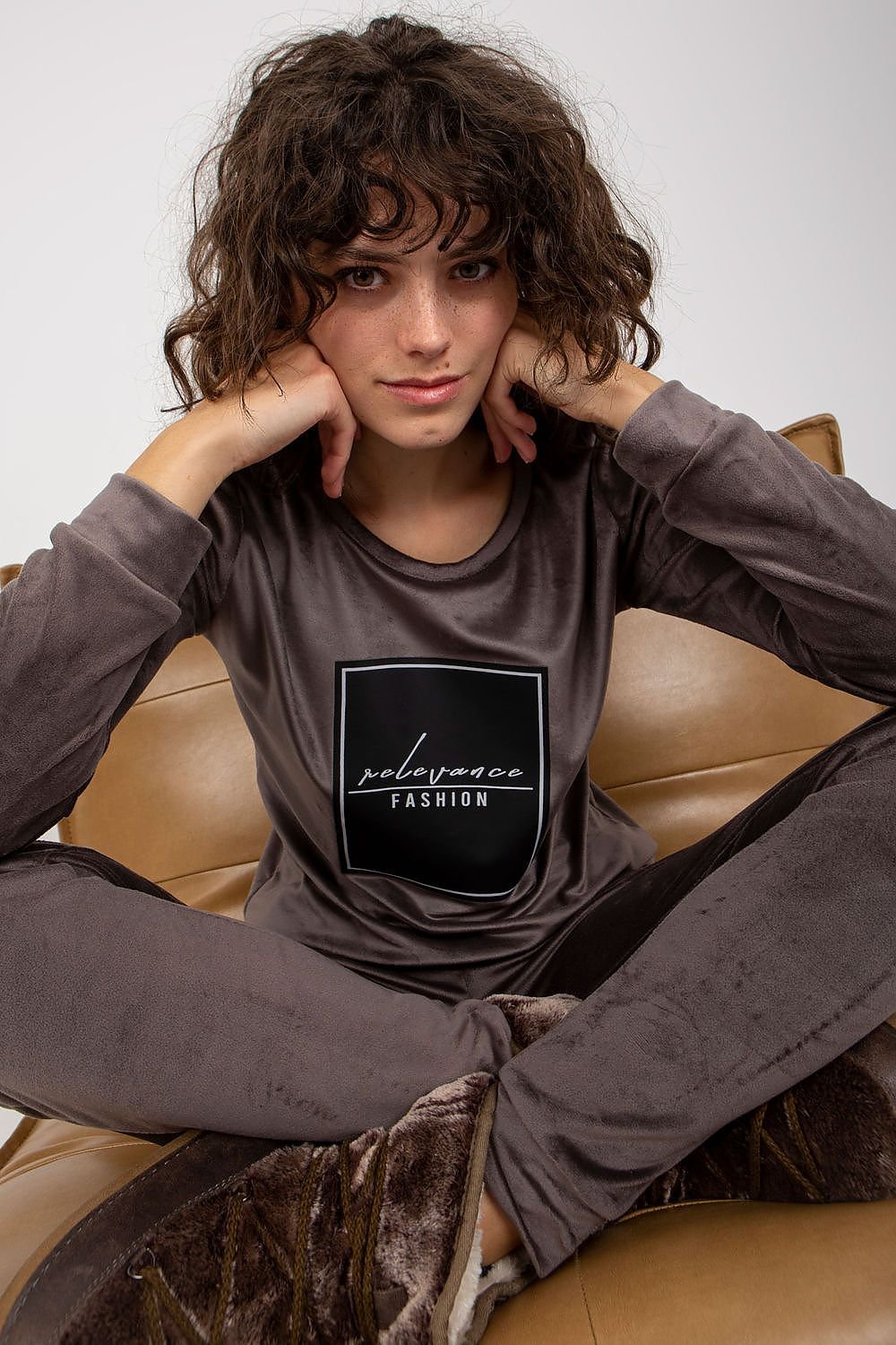 L`ensemble model 177075