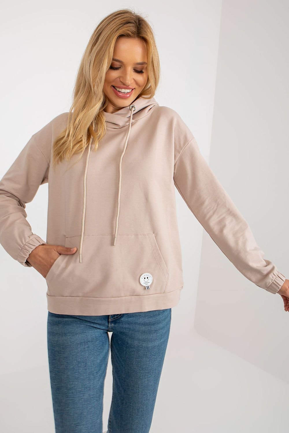 Sweatshirt model 185950