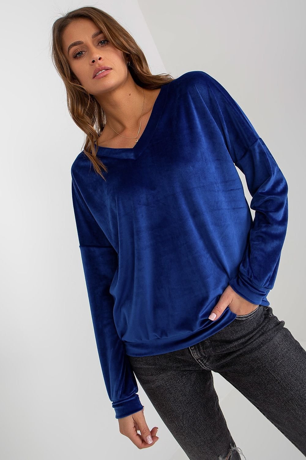 Sweatshirt model 185958