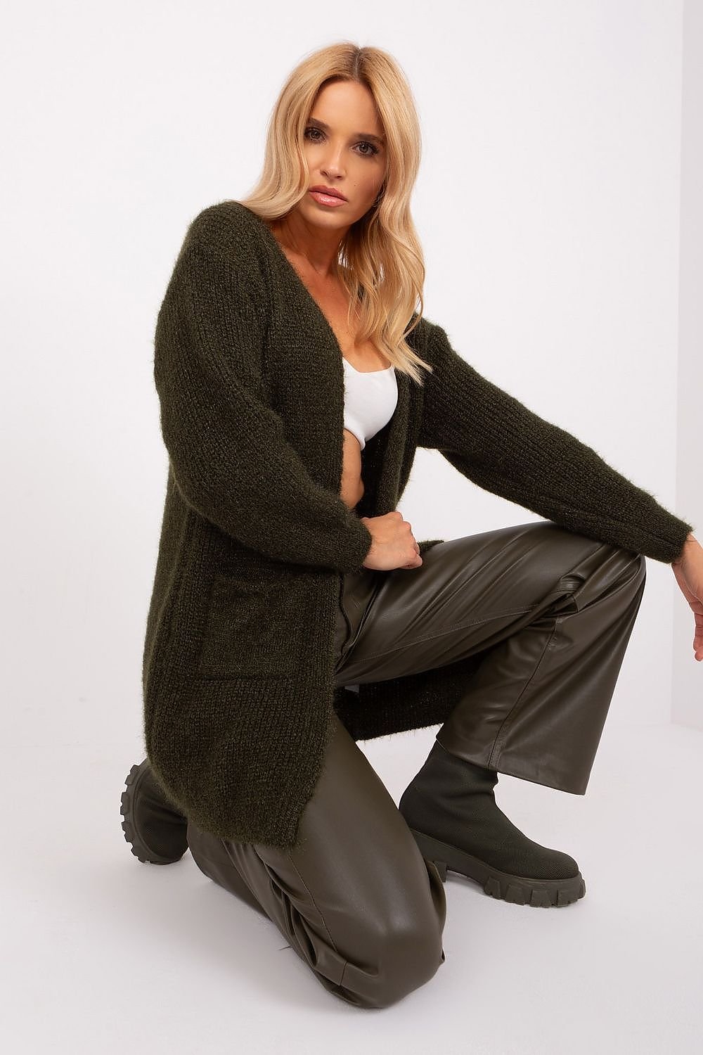 Cardigan model 187478