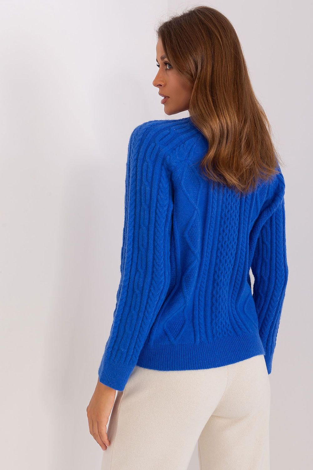 Cardigan model 187575
