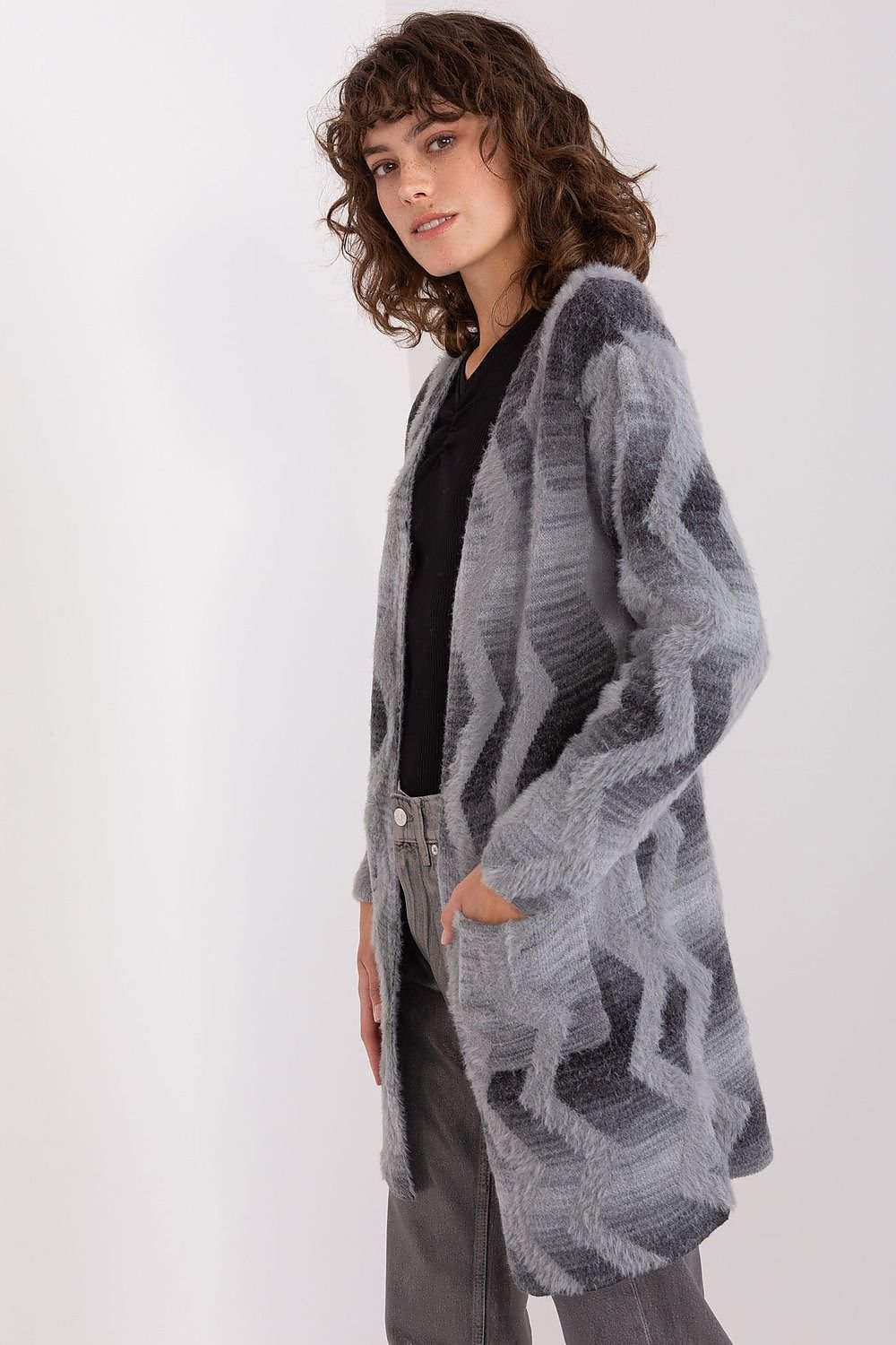 Cardigan model 188856