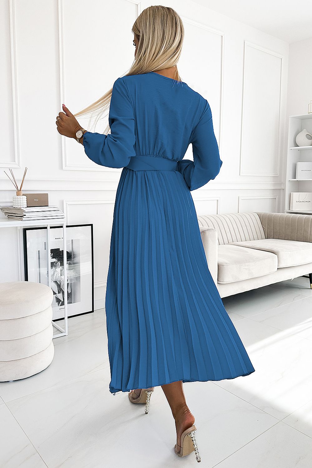 Robe de cocktail model 196831