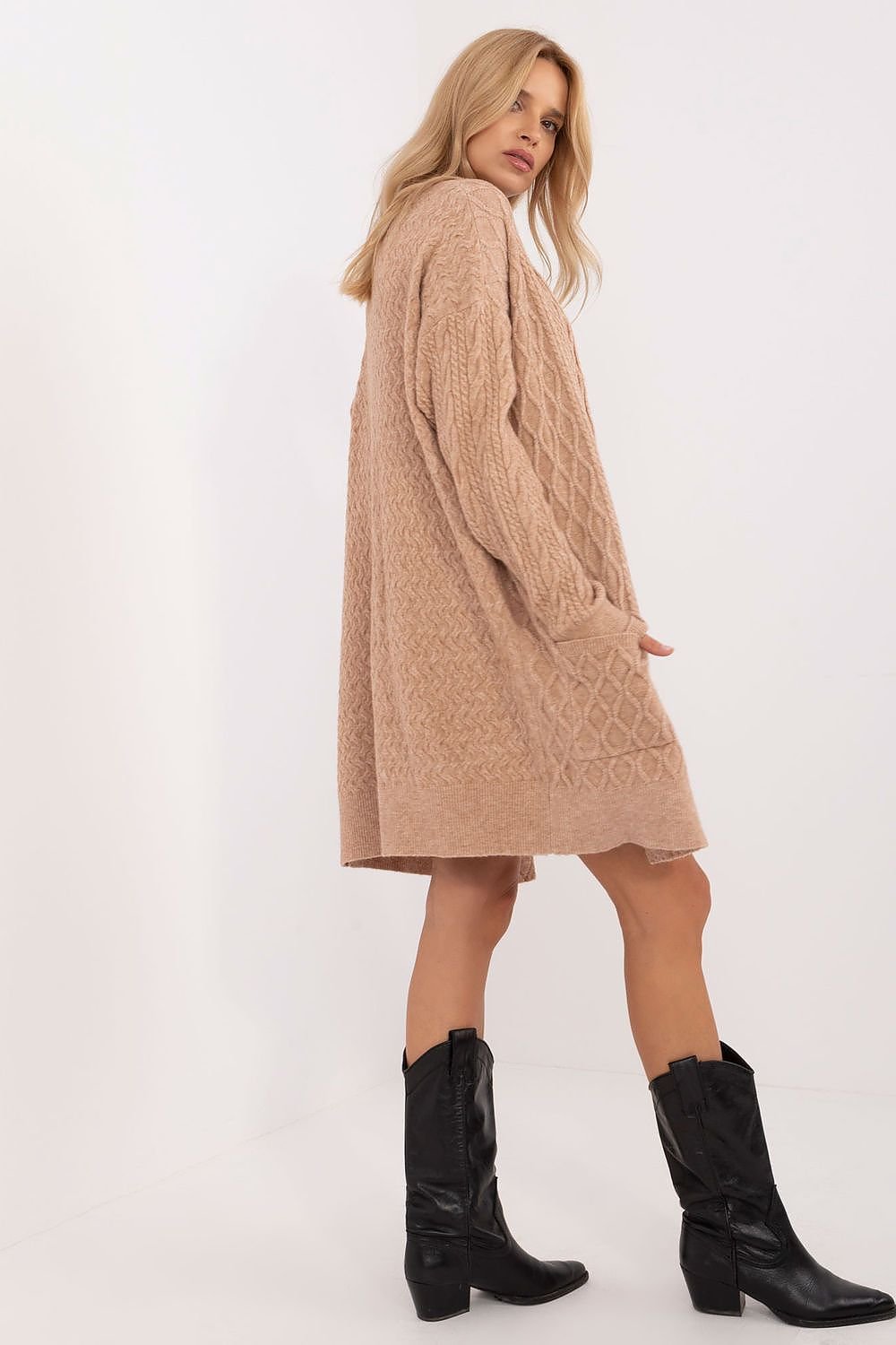 Cardigan model 199520
