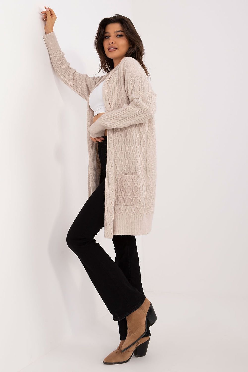 Cardigan model 199520