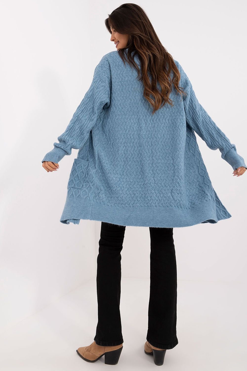 Cardigan model 199520
