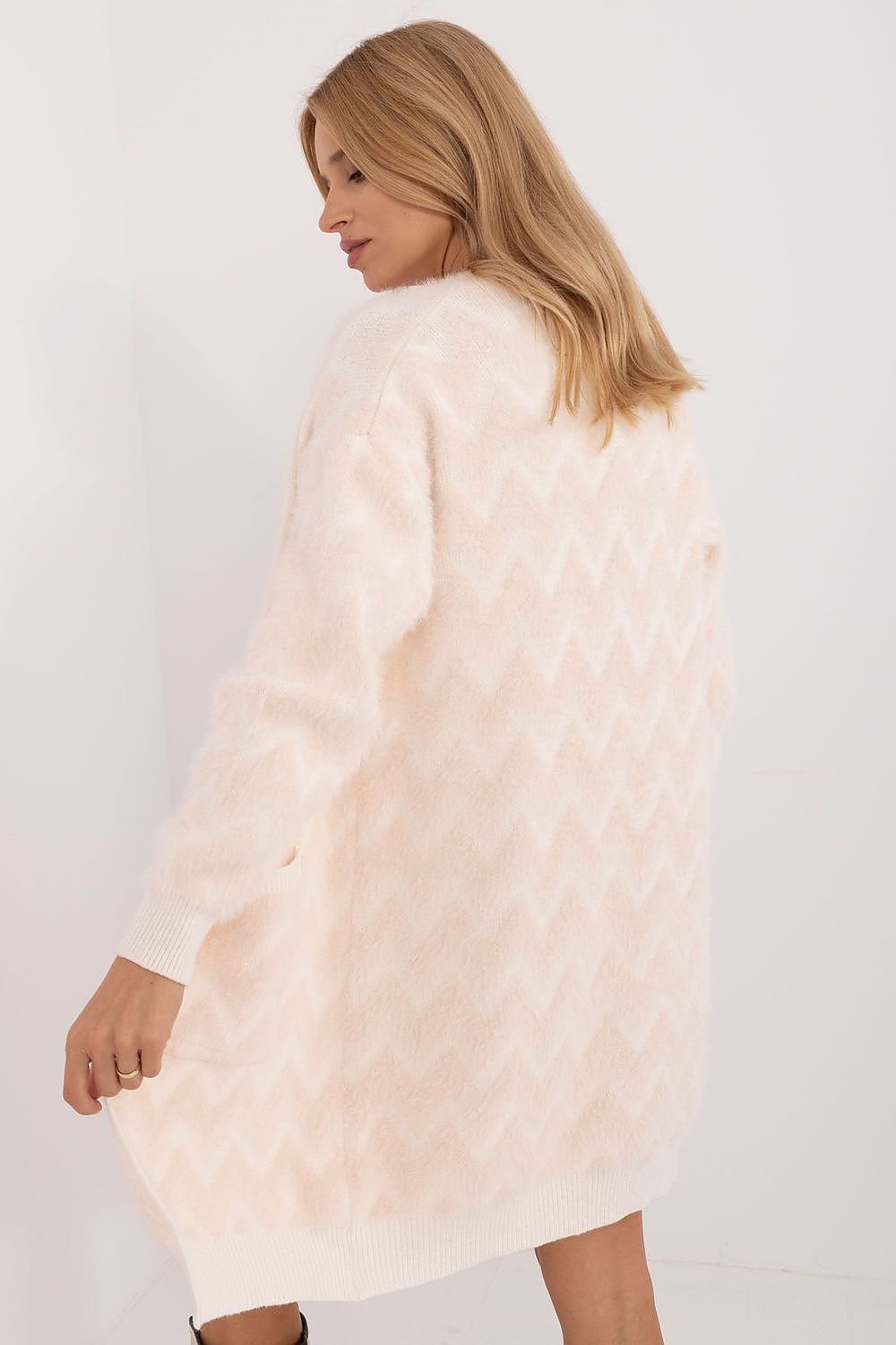 Cardigan model 199550