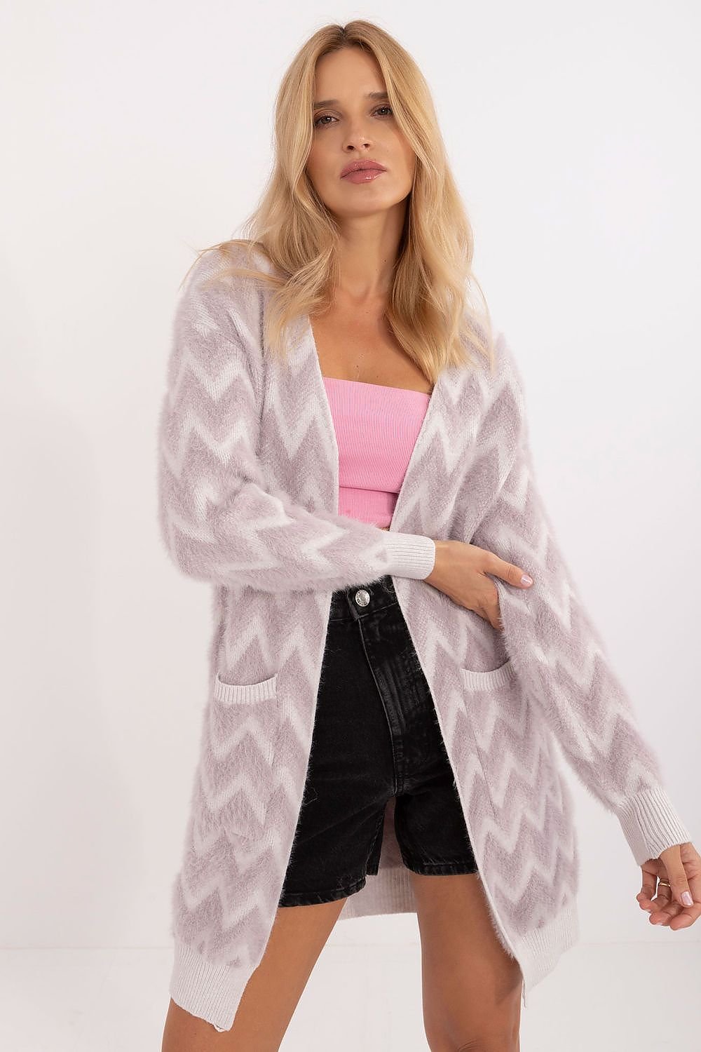 Cardigan model 199550