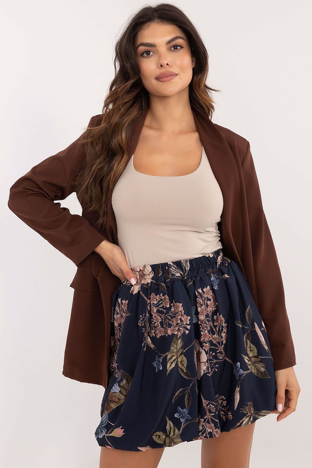 Jupe courte model 201775