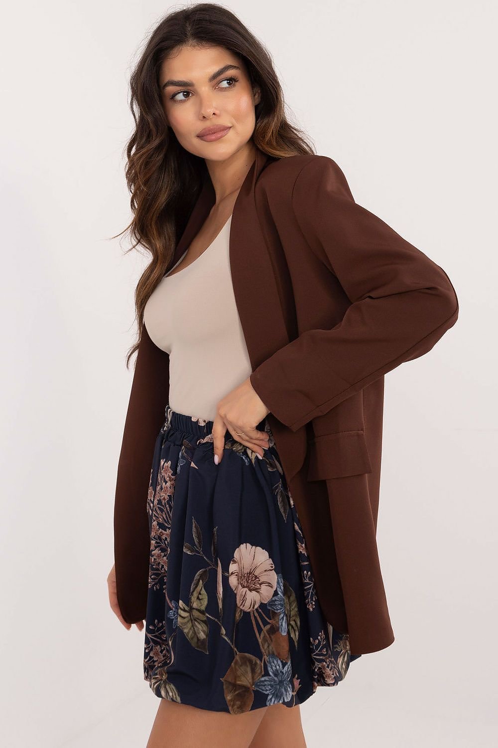 Jupe courte model 201775