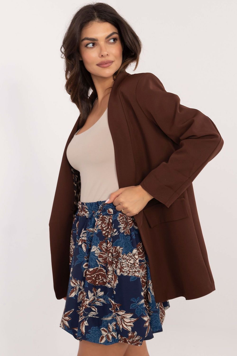 Jupe courte model 201775