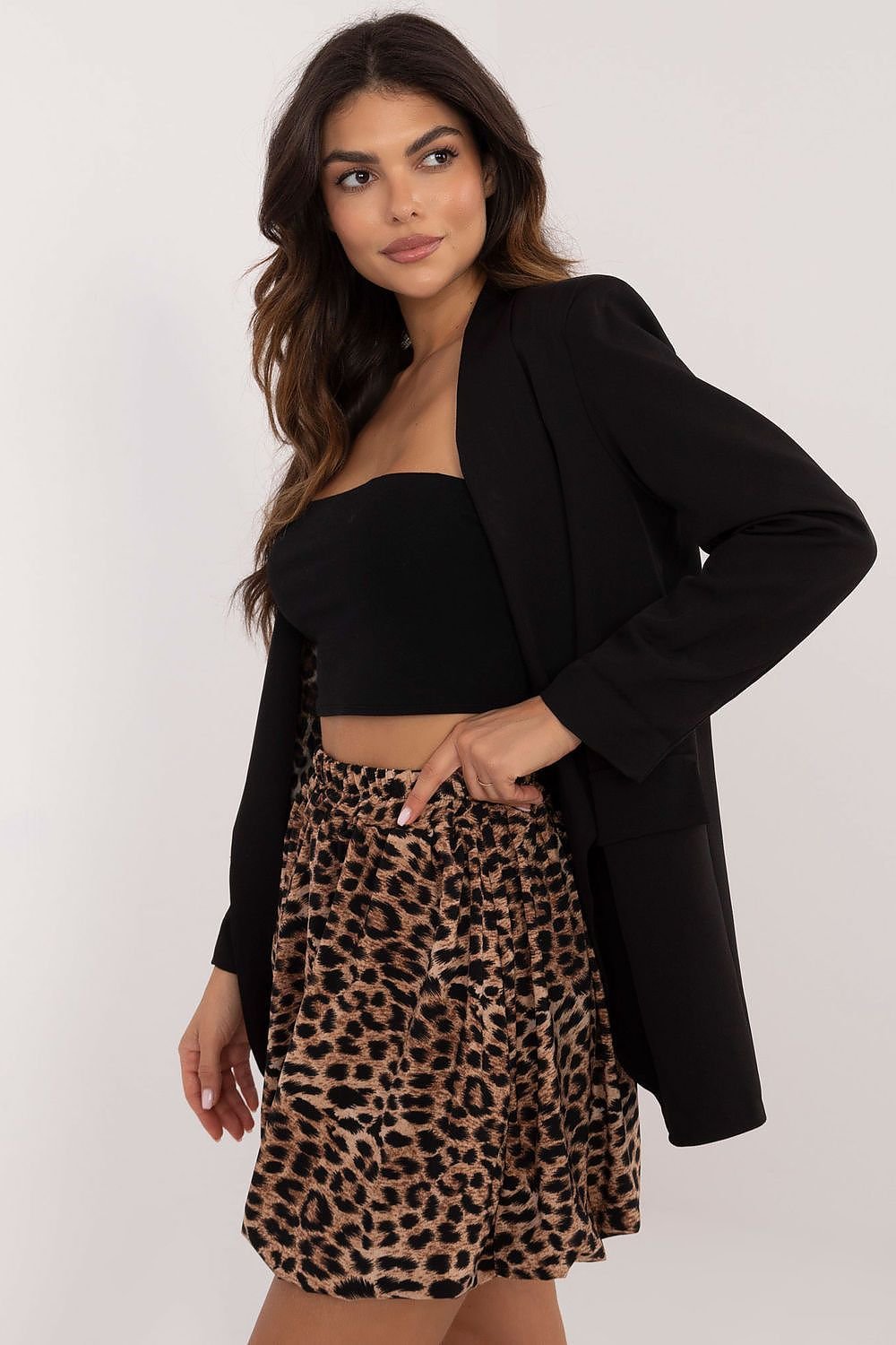 Jupe courte model 201775