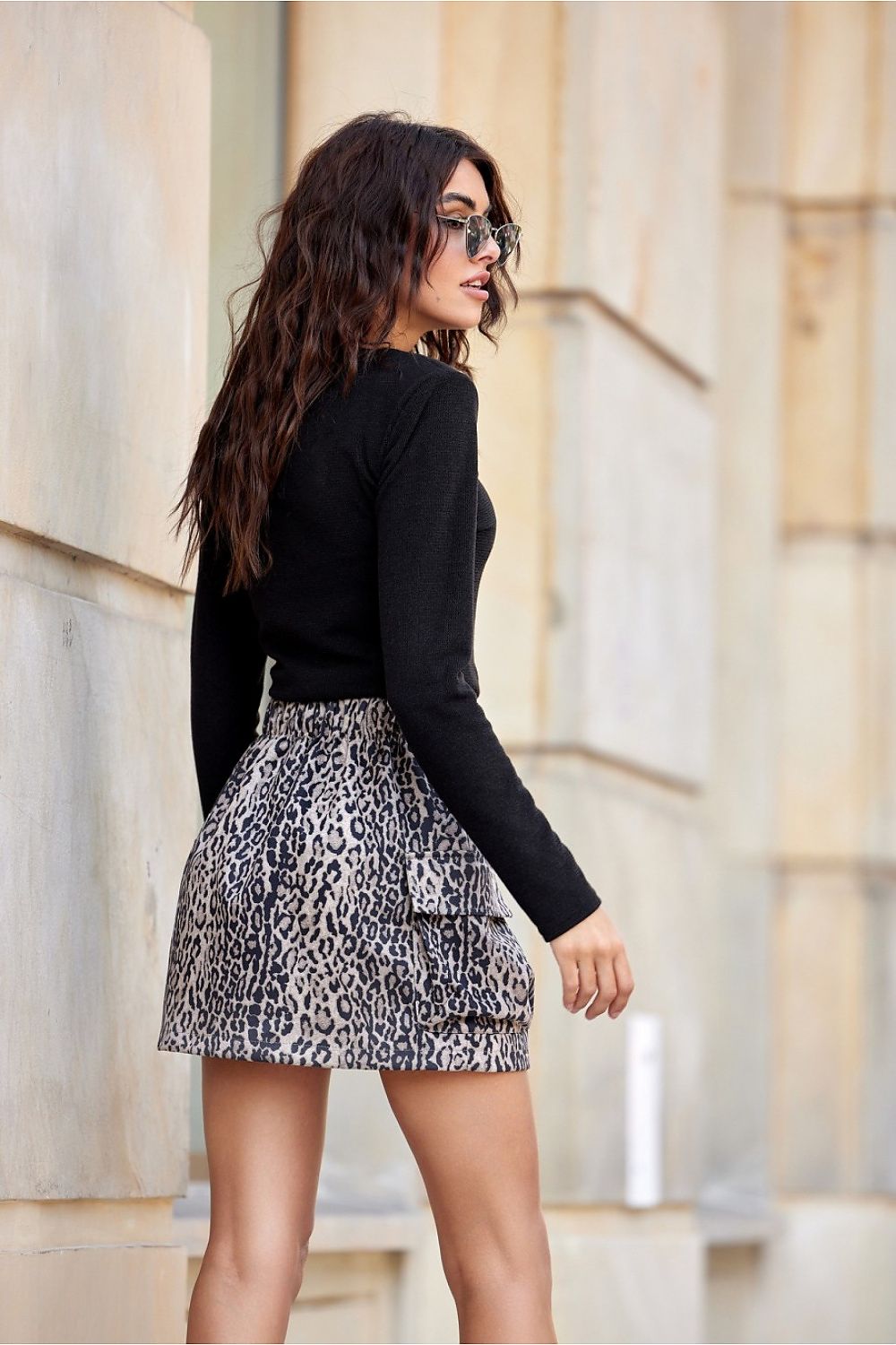 Jupe courte model 201944